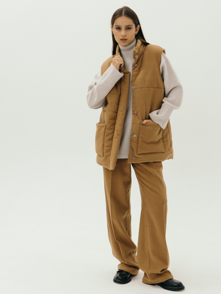 Жилет стеганый wool Snezhno limited mustard