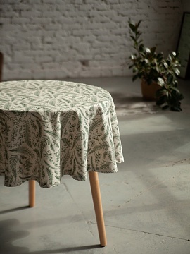 Скатерть льняная Лесные травы круглая без салфеток