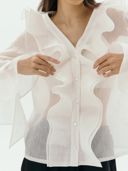 Блуза PREMIUM Levity white