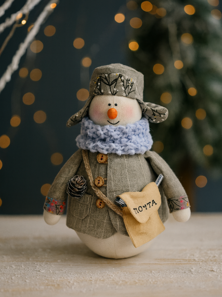 Льняной сувенир Новогодний почтальон