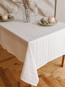 Скатерть прямоугольная Белые полоски без салфеток