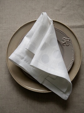 Салфетка льняная Белые круги