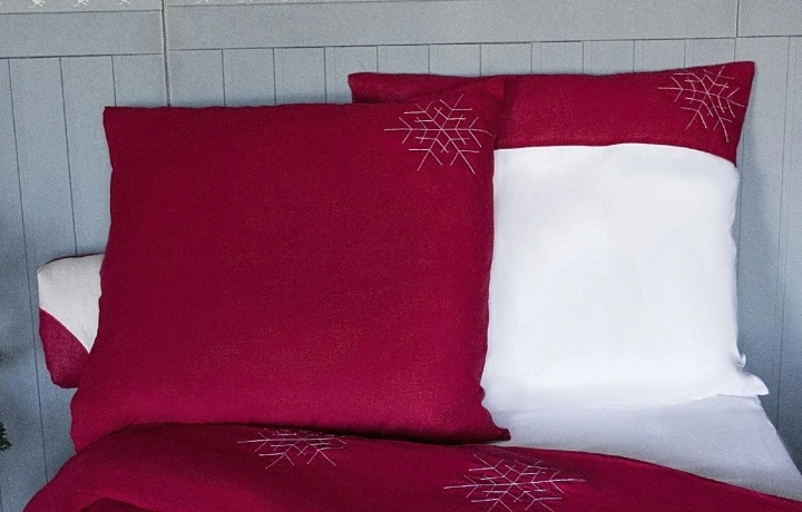 Льняные одеяла и подушки - комфорт в жаркие летние ночи.
